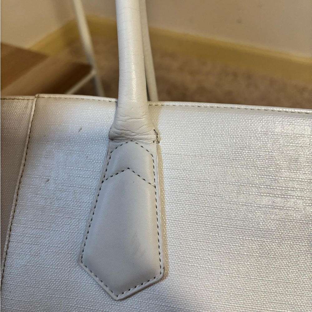 Dagne Dover Classic Signature Tote in White Canvas - Picture 14 of 16